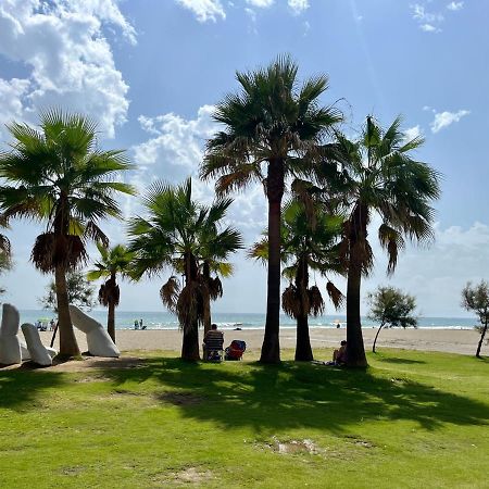 פואנגירולה Terrace By The Sea By Gms Apartamentos מראה חיצוני תמונה