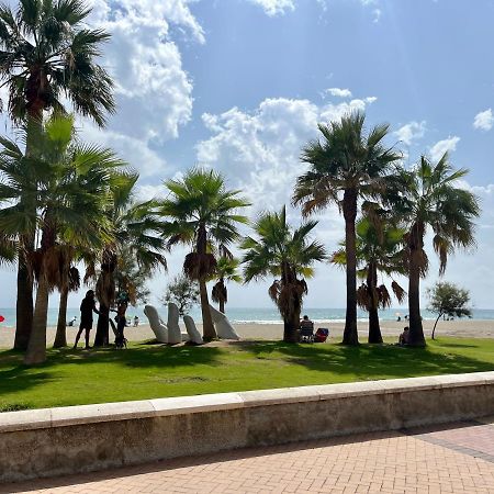 פואנגירולה Terrace By The Sea By Gms Apartamentos מראה חיצוני תמונה