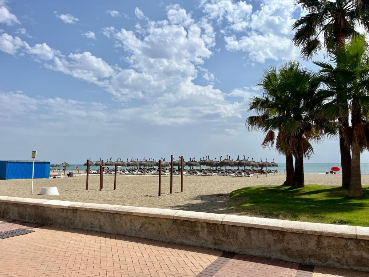 פואנגירולה Terrace By The Sea By Gms Apartamentos מראה חיצוני תמונה