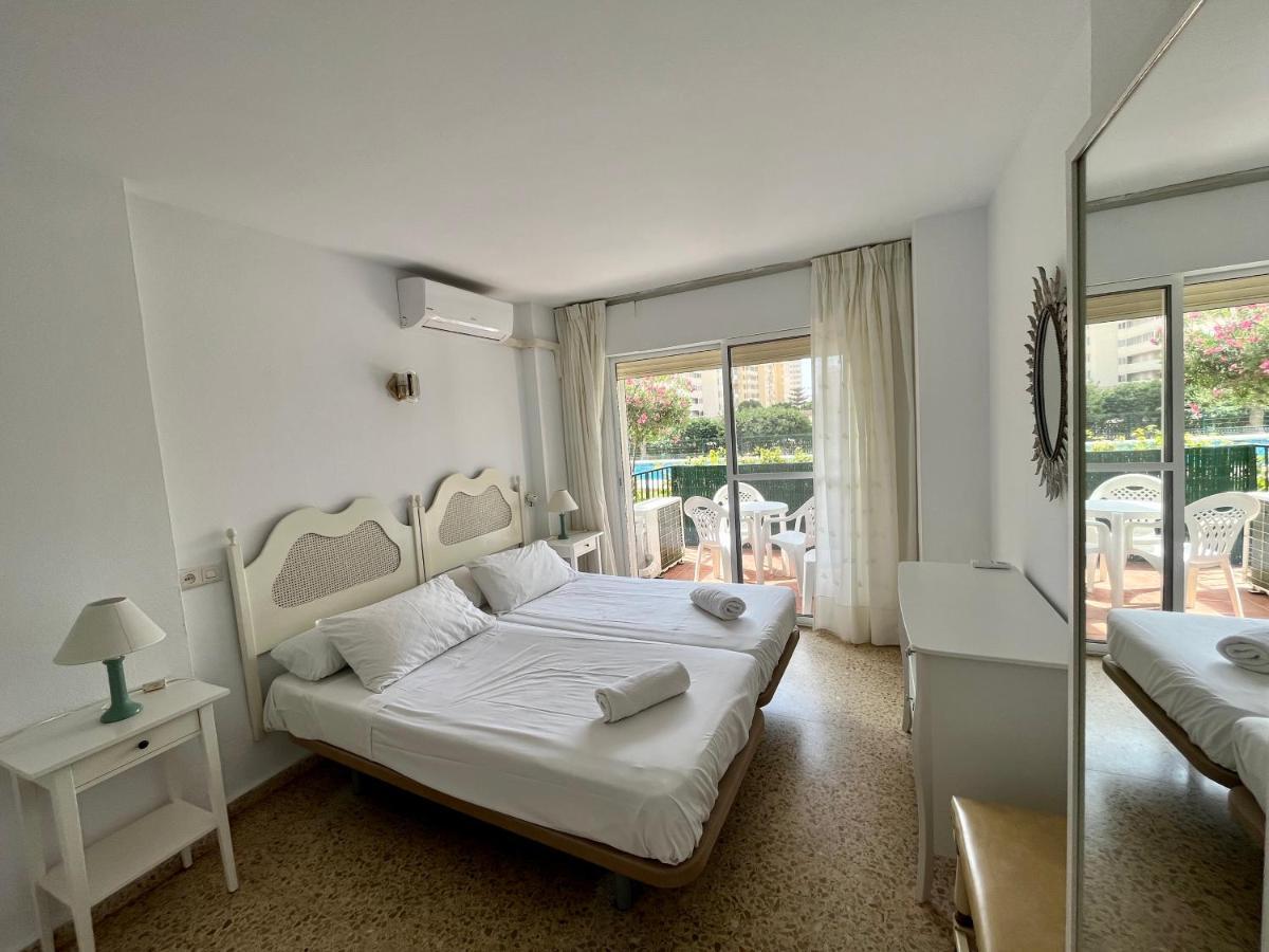 פואנגירולה Terrace By The Sea By Gms Apartamentos מראה חיצוני תמונה